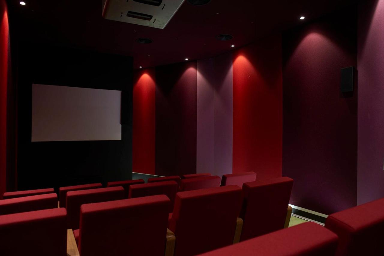 Spacious And Comfy At Chapter Highbury I In Londra